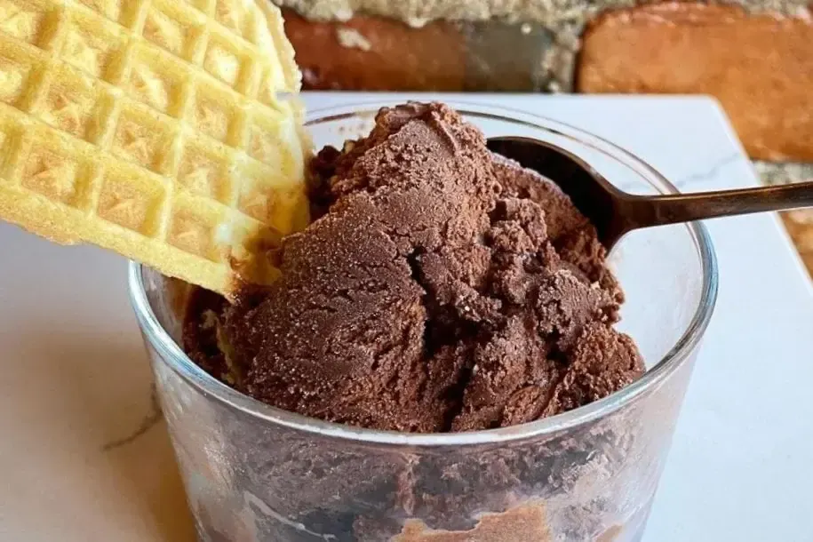 Chocolate gelato